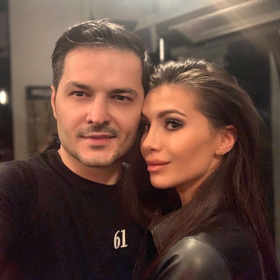 Carmina, fiica lui Liviu Vârciu, pregătită să pășească pe urmele tatălui ei: Am moștenit vocea lui, dar parcă eu cânt mai bine..