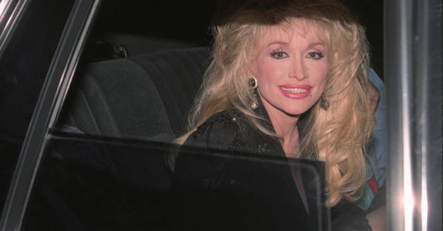 Sora lui Dolly Parton, mărturisire emoționantă după moartea artistei: „Nu am încetat niciodată să o iubesc”