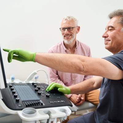 Investigații recomandate în cadrul unui consult de urologie la Memorial România 
