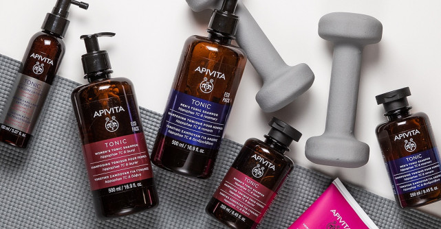 Complexul tonic patentat HIPPOPHAE de la APIVITA susține prevenirea și tratarea căderii părului