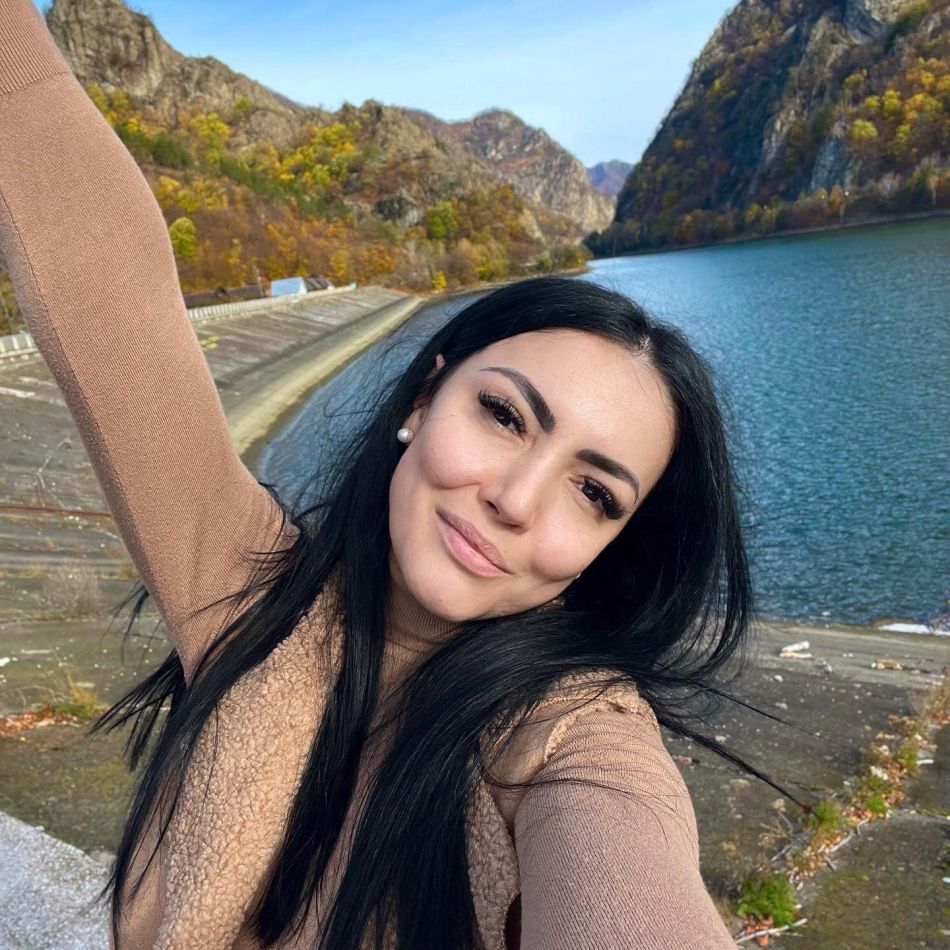 Cum l-a surprins Andreea Mantea pe fiul ei, David, pe camerele de supraveghere? Vedeta a luat foc