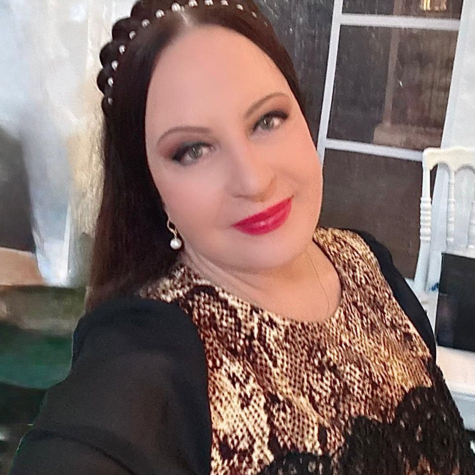 Maria Dragomiroiu, apariție spectaculoasă la cei 70 de ani. Artista a cucerit internetul cu imaginile de la plajă