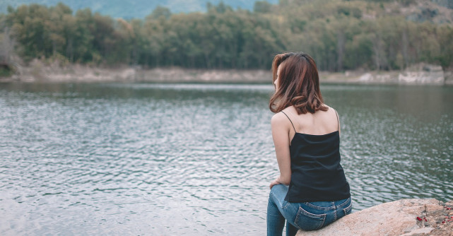 5 sentimente inconfortabile care iti arata, de fapt, ca esti pe drumul cel bun