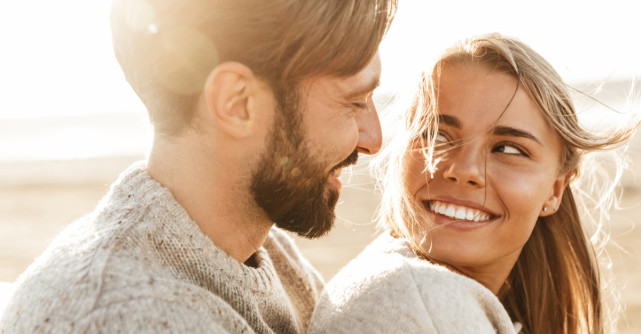 Mesaje de dragoste: Iubirea plutește în aer