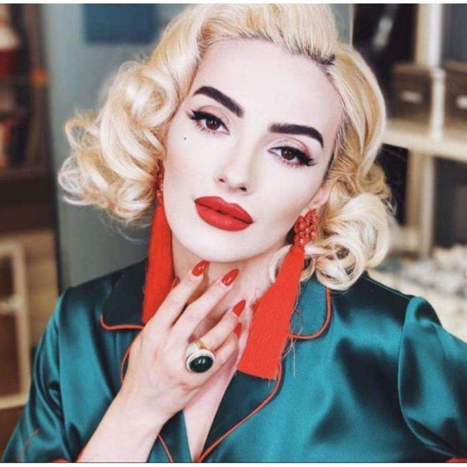 Ana Morodan s-a internat la un spital de psihiatrie! Cum se simte acum Contesa Digitală?