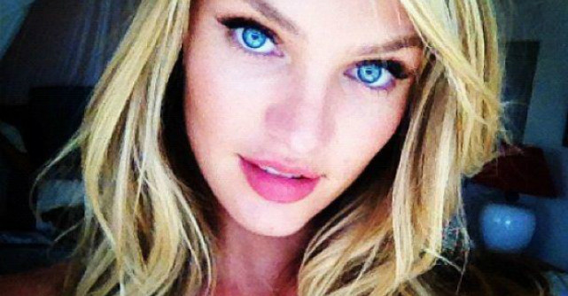 Foto: Candice Swanepoel in costum de baie, fara Photoshop!