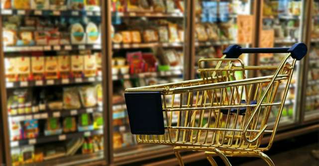 Carrefour își ia angajamentul să țină prețurile plafonate până de Paște pentru până la 500 de produse