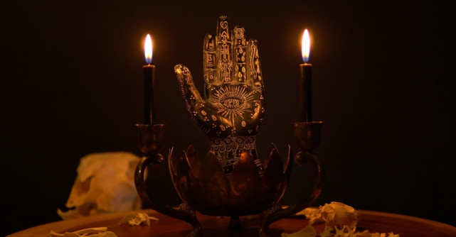 Nu ți-ai rupt niciodată un os? E posibil ca sufletul tău să aibă un pact energetic nevăzut cu Universul. Iată prețul! 