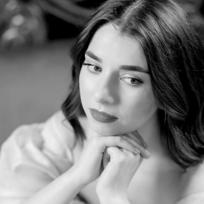 Alexandra Ușurelu: Îmi doresc să rămân Fata care chiar există pentru ea și pentru oricine crede că poveștile pot deveni realit