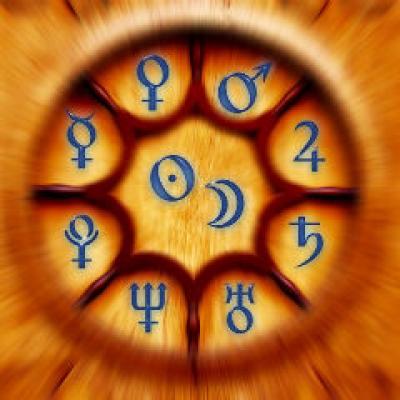 Astrologie: Influenta elementelor asupra barbatilor la prima intalnire