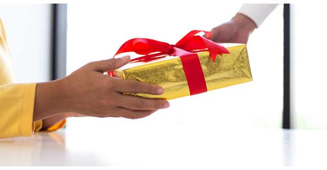 Cinci criterii de care sa tii cont cand nu vrei sa dai gres cu un cadou