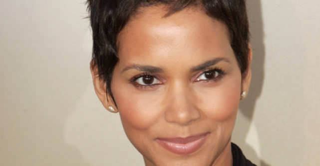 Halle Berry, insarcinata?!