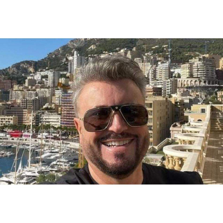 Cătălin Botezatu critică ținuta aleasă de Carmen Iohannis la încoronarea Regelui Charles. Ce spune despre Principesa Margareta?