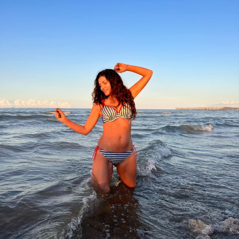 Ioana Ginghină se pregătește să îmbrace rochia de mireasă pentru a 3-a oară! De ce nu va lua numele soțului?