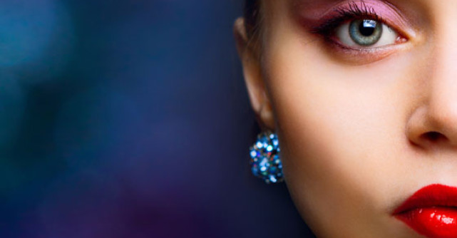 Cum a scapat DJ Harra de cearcane in doar 20 de minute!