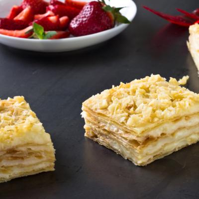 Prajitura cu lapte de soia si crema de vanilie cu lapte de soia