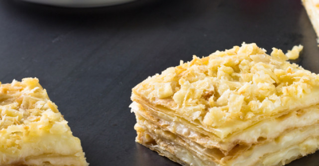 Prajitura cu lapte de soia si crema de vanilie cu lapte de soia