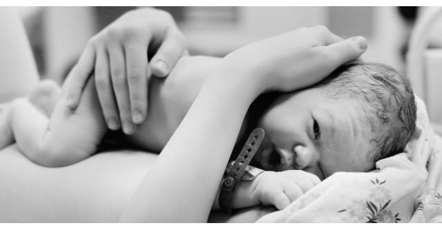  Acest bebelus s-a nascut cu paralizie cerebrala. Ce a facut tatal pentru el?