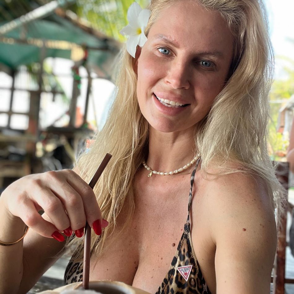 Andreea Bănică se confruntă cu probleme de sănătate: Nu-mi place să văd acea umflătură acolo...