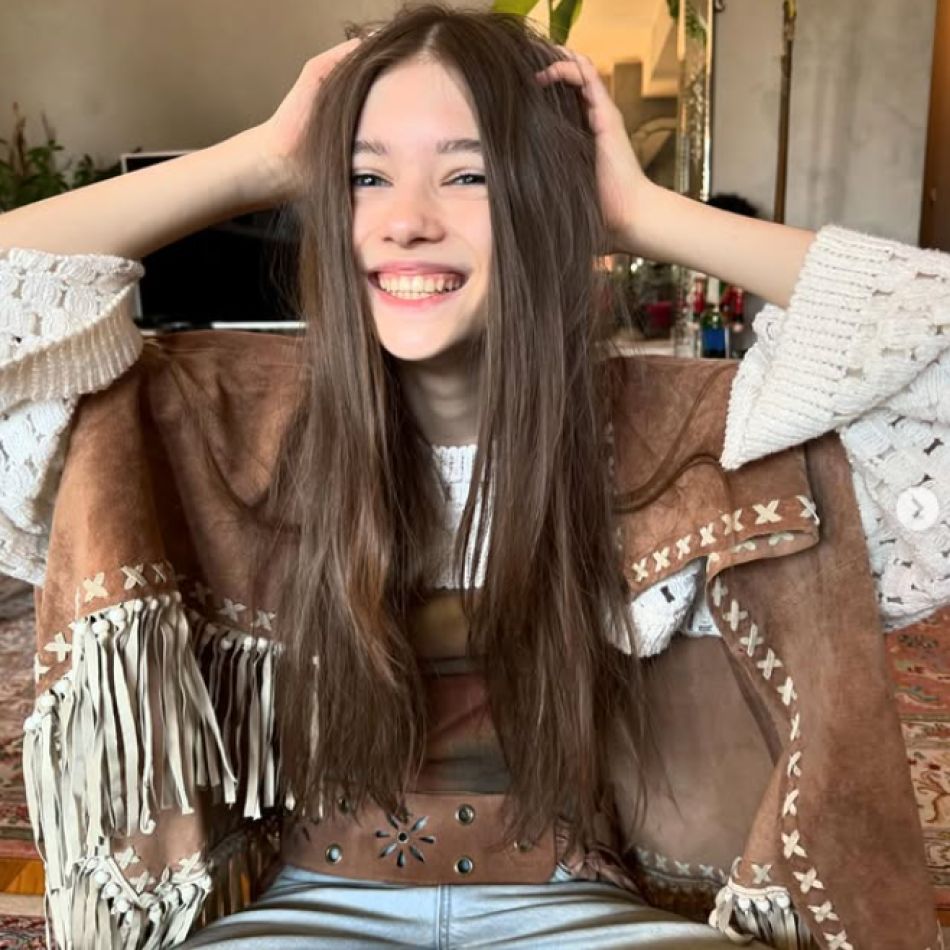 Mikaela Albu, dezvăluiri emoționante despre relația cu părinții săi: Mama a fost cea care m-a crescut...