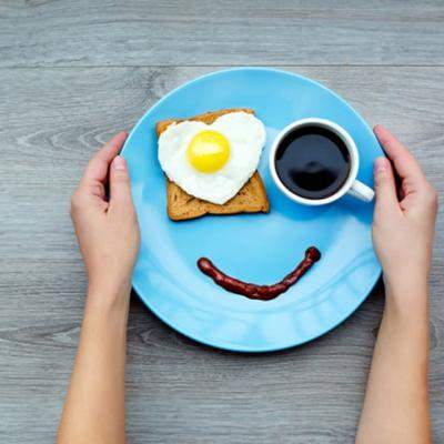 Mic dejun sanatos: TOP 3 Alimente care inlocuiesc cafeaua