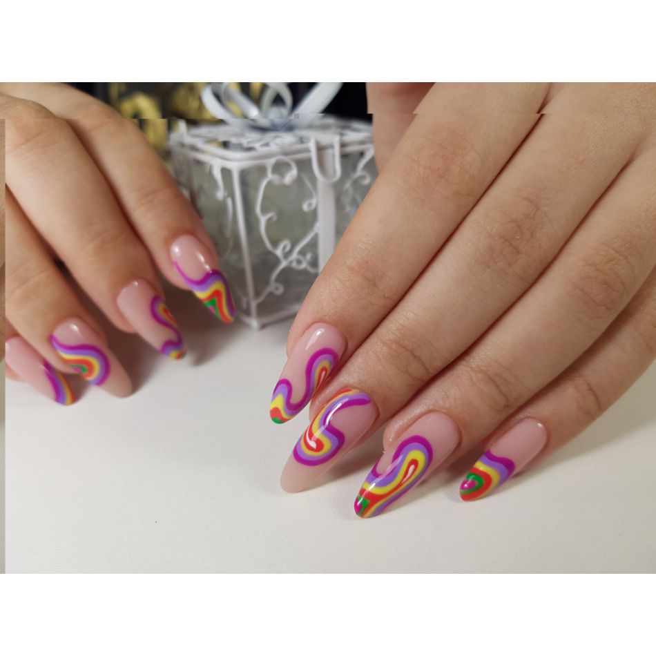 20 de modele de manichiură perfecte pentru 2023