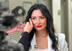 Eva Pavel nu ia vacanță. Ea rămâne alături de pacienți și pregătește o nouă călătorie medicală pentru telespectatori