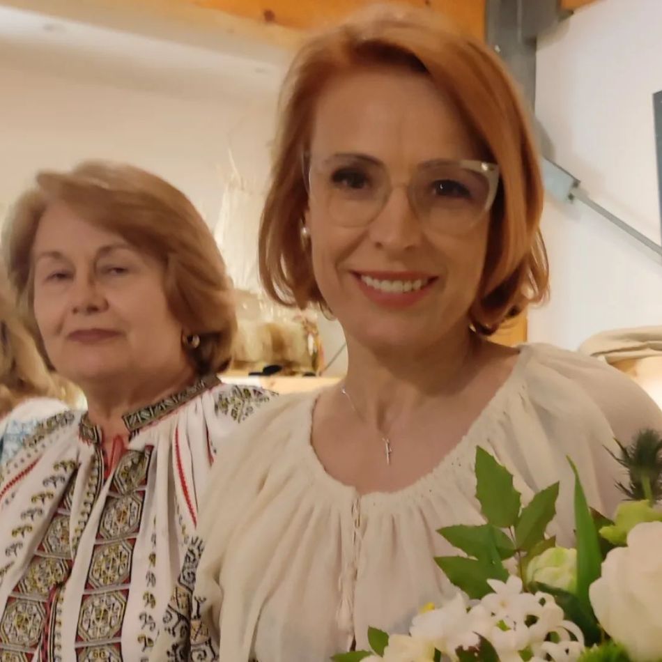 Monica Davidescu, reguli pentru fiica ei de 12 ani: O pun să se spele, să citească, să facă curat, lucrurile obișnuite...