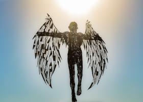 Icarus: Aripile dorinței, focul mândriei și adevărul din cădere