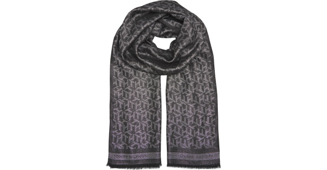 Tommy Hilfiger lanseaza primul hijab sub brandul sau