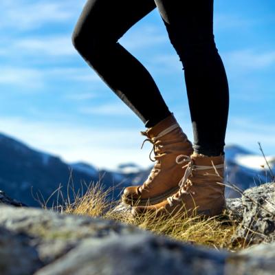 Bocanci de munte călduroși: 5 perechi practice de ghete de iarnă