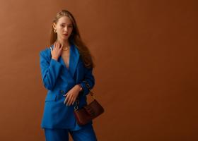 Capri Blue: Culoare care domină colecțiile de modă în primăvara-vara anului 2026!
