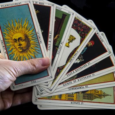 Etalare de Tarot: Ce carte de Tarot îți simbolizează soarta în 2024?