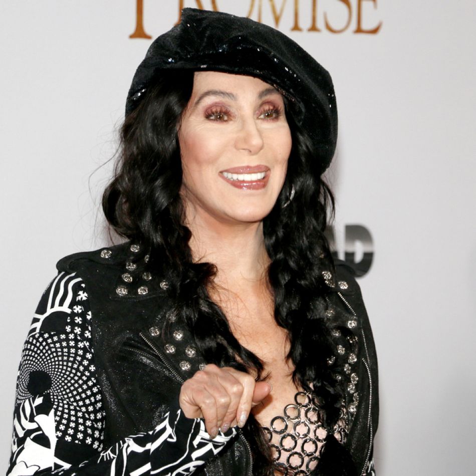 Cher, la 79 de ani, pregătită să se căsătorească cu iubitul ei, Alexander Edwards, cu 40 de ani mai tânăr