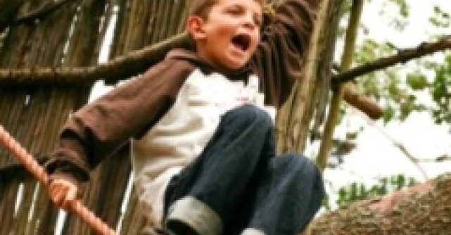 Video: El este cel mai scund om din lume