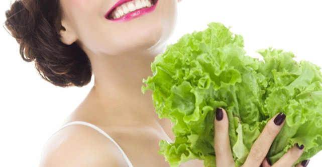 Secretul divelor de la Hollywood: Dieta cu clorofila