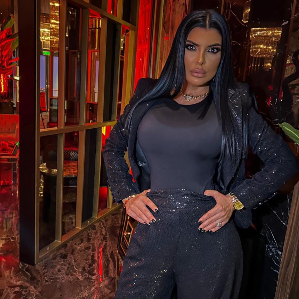 Momente de panică în familia Andreei Tonciu! Alertă cu bombă în fața vilei de lux