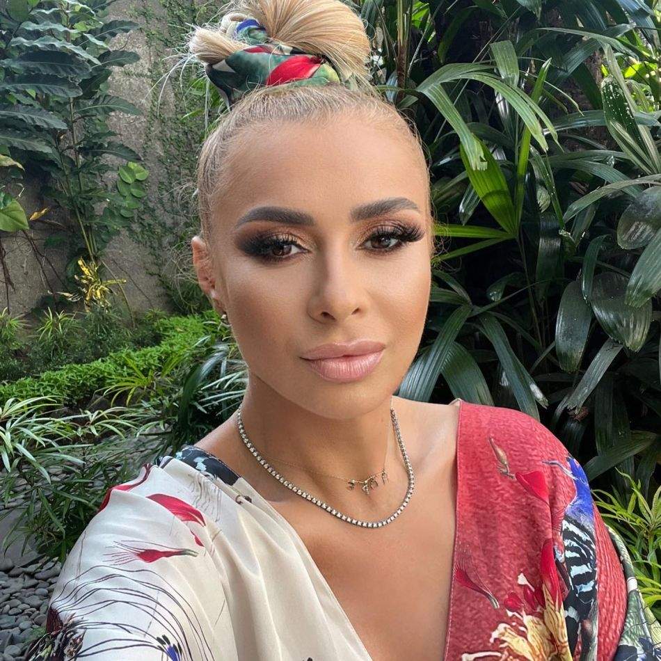 După ce i-a dat un pumn în față, Anamaria Prodan îl susține pe Dan Alexa la Asia Express