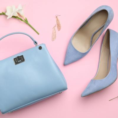 Pantofii cu toc in nuanțe de albastru: Noua tendință care cucerește anul acesta