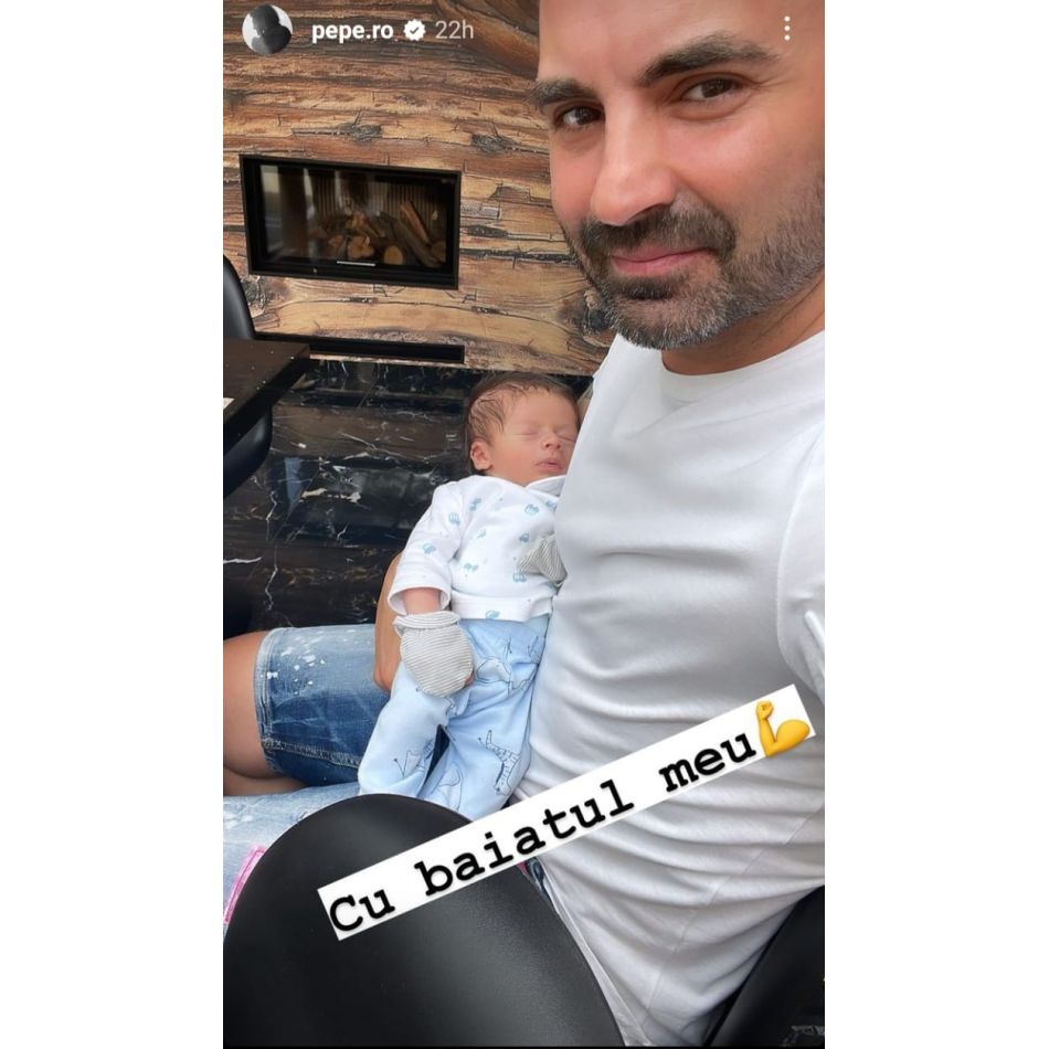 Primele imagini cu fiul lui Pepe! Artistul a devenit tată de băiat și le-a făcut cunoștință fiicelor sale cu Pepe Jr.