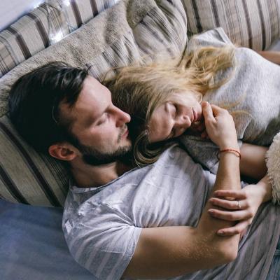 5 semne ca sunteti pregatiti sa va mutati impreuna