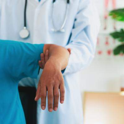 Sindromul persoanei rigide: cauze, simptome și tratament