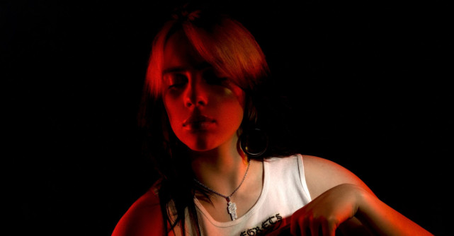 Billie Eilish lanseaza single-ul Therefore I Am