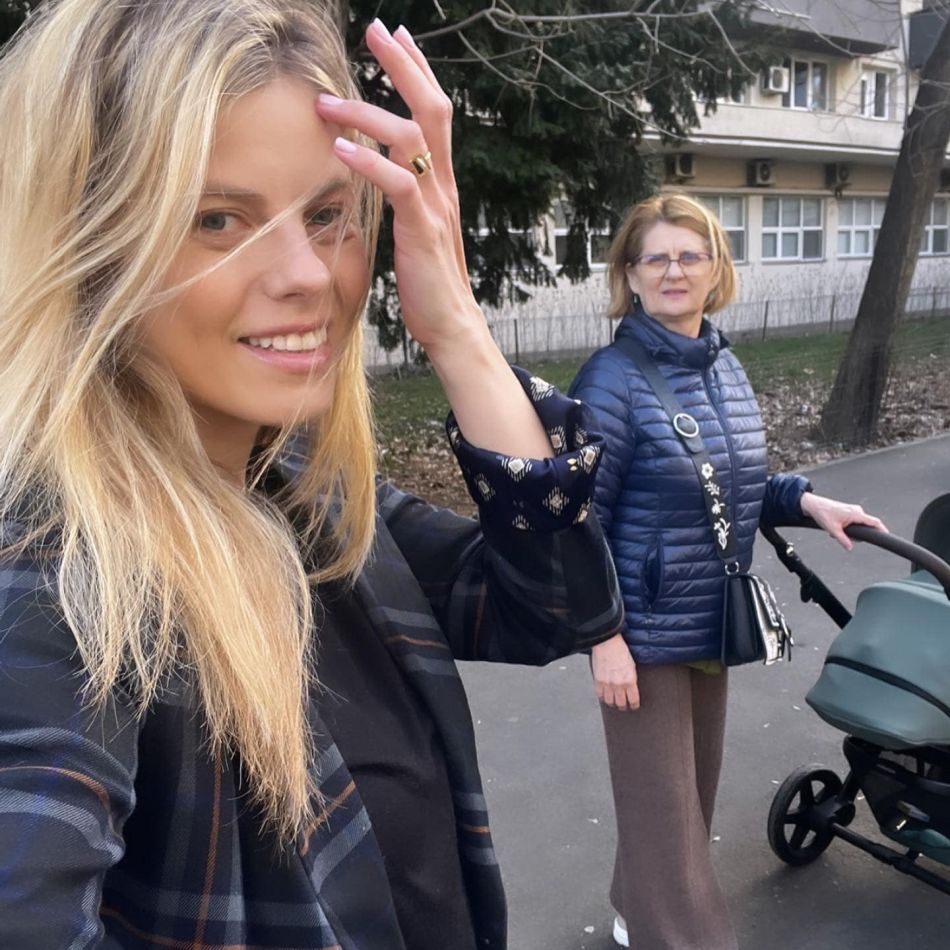 Cum a reușit Roxana Hulpe să slăbească 40 de kilograme după naștere: Nu regret niciun kilogram...