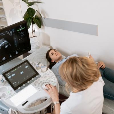 Torsiunea Ovariana: Ce este? Cauze, Simptome si Tratament