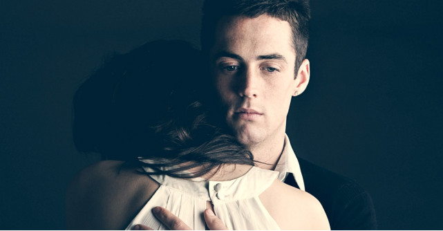 8 din 10 cupluri din Romania se confrunta cu lipsa de afectiune a partenerilor