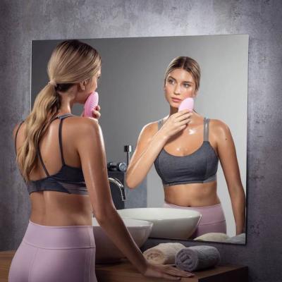 FOREO lanseaza LUNA 3 pentru improspatarea, hidratarea si tonifierea tenului tau