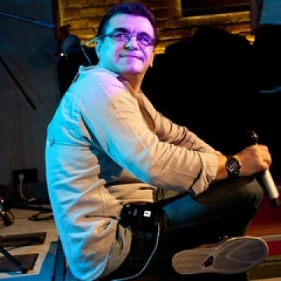 Mihai Margineanu, atras de femeile care schiaza