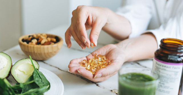 Cum să eviți supradoza de vitamina D3 și care sunt simptomele acesteia