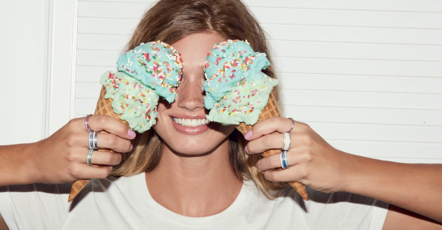 Culorile paradisului stralucesc in noua colectie de vara de la Pandora